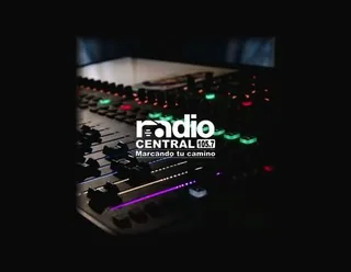 FM Central Lincoln 105.7